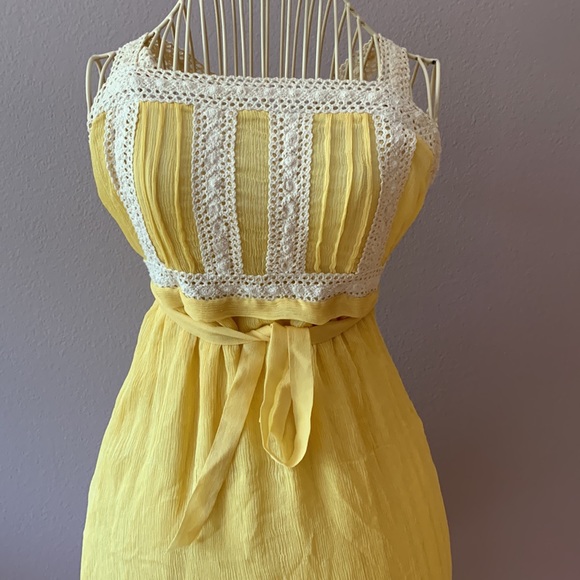 Vintage 🌞💛 100% Silk sundress - Picture 2 of 16